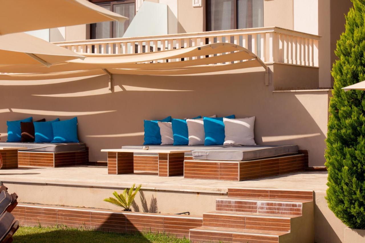 Heaven Hotel
