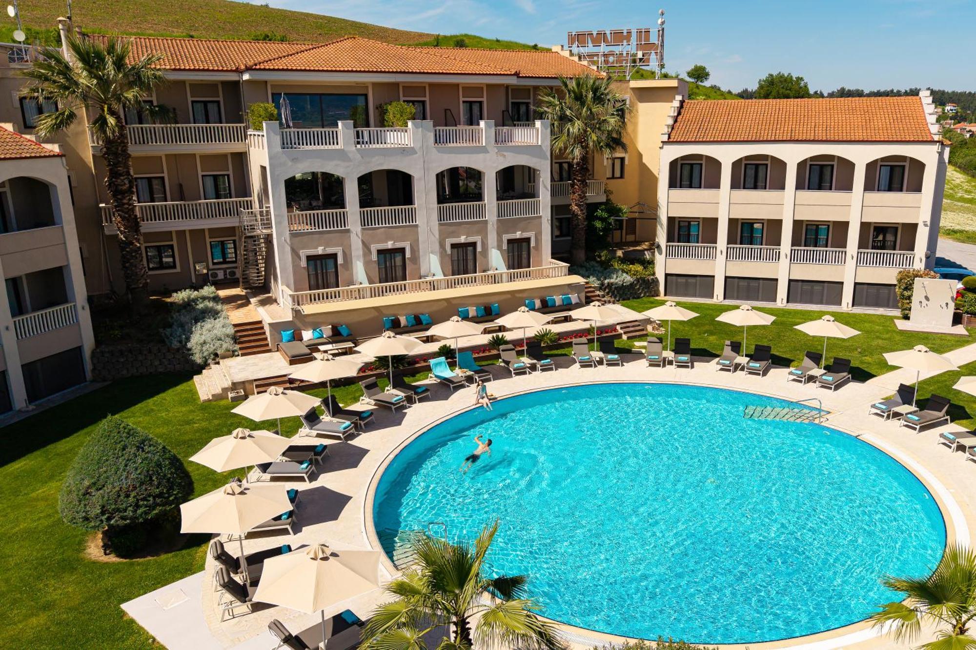Hotel Heaven Thessaloniki Airport 4*